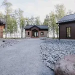 Iisland Usva, Seaside House With Sauna And Jacuzzi *