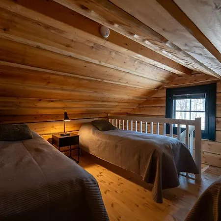 Сasa de vacaciones Iisland Usva, Seaside House With Sauna And Jacuzzi