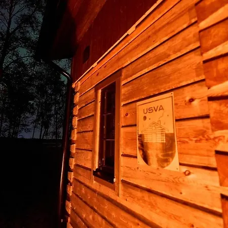 Iisland Usva, Seaside House With Sauna And Jacuzzi
