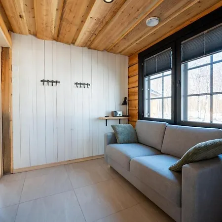 Iisland Usva, Seaside House With Sauna And Jacuzzi Сasa de vacaciones Ii