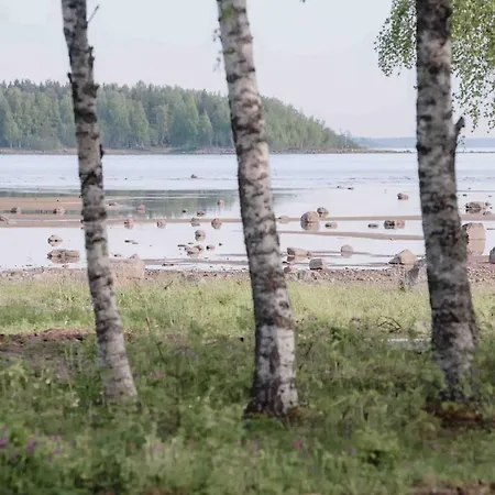 Casa vacanze Iisland Usva, Seaside House With Sauna And Jacuzzi *