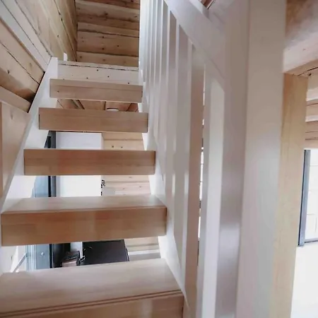 Iisland Usva, Seaside House With Sauna And Jacuzzi Сasa de vacaciones *