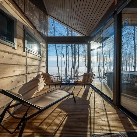 Iisland Usva, Seaside House With Sauna And Jacuzzi * Ii