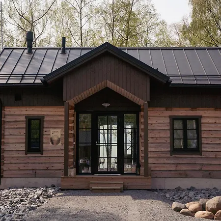 Сasa de vacaciones Iisland Usva, Seaside House With Sauna And Jacuzzi