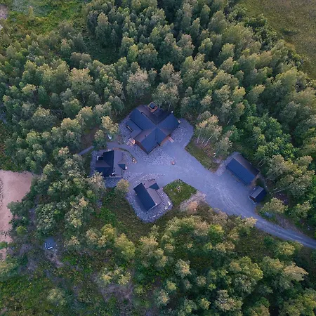 Iisland Usva, Seaside House With Sauna And Jacuzzi Ii