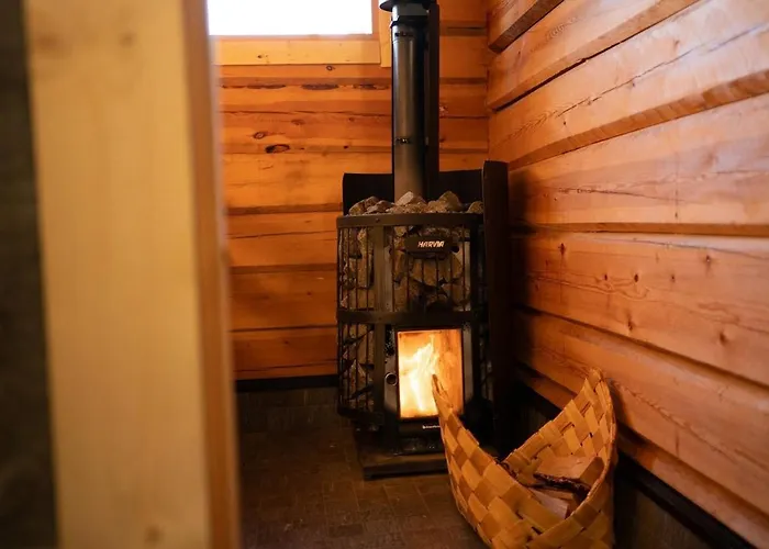 Iisland Usva, Seaside House With Sauna And Jacuzzi Ii