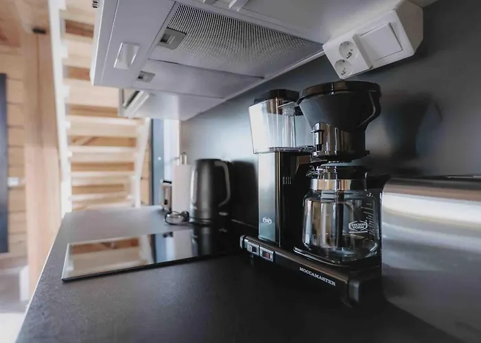 Iisland Usva, Seaside House With Sauna And Jacuzzi *