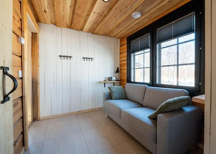 Iisland Usva, Seaside House With Sauna And Jacuzzi Casa vacanze Ii