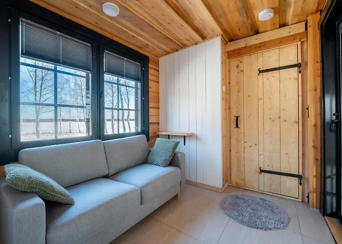 度假居 Iisland Usva, Seaside House With Sauna And Jacuzzi 伊镇